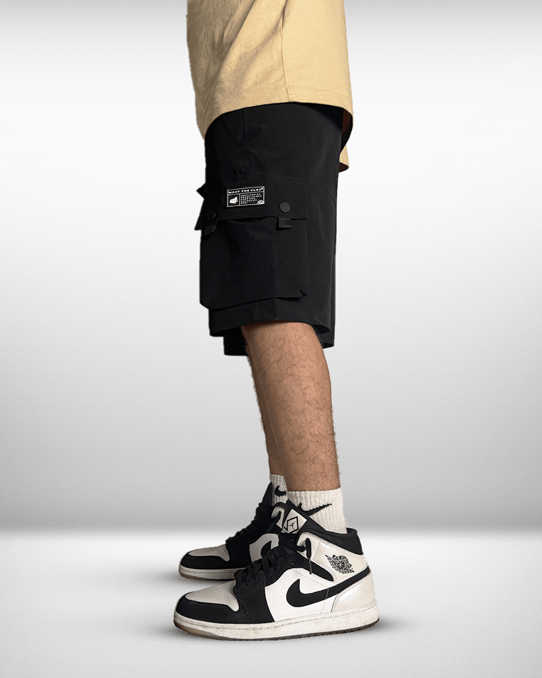 BLACK BASIC UTILITY Shorts