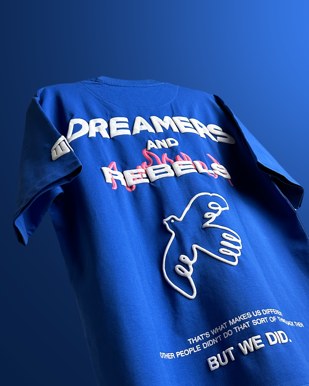 DREAMERS & REBELS Heavyweight T-shirt